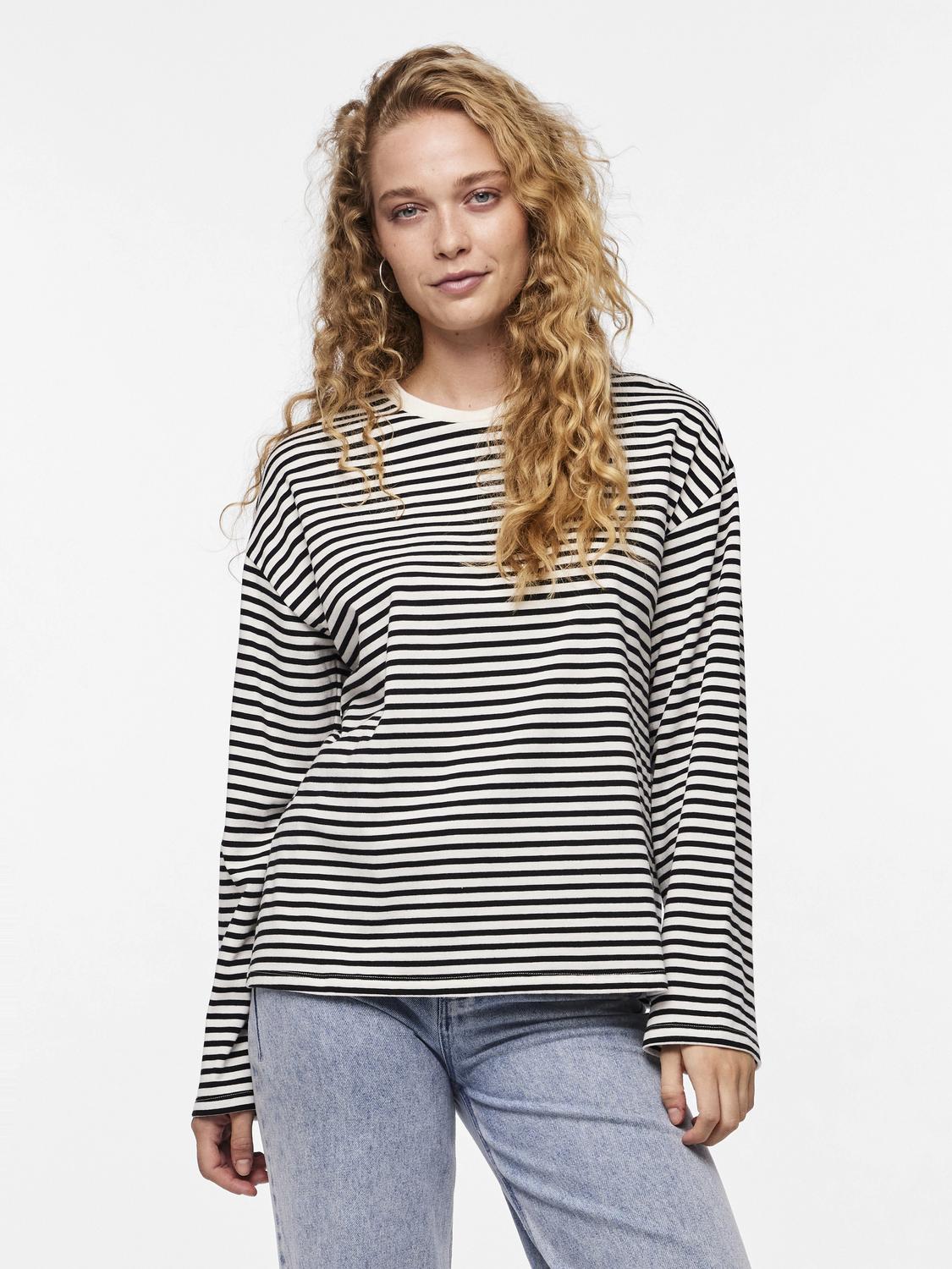 PCSADIE T-Shirt - Hvid m. sorte striber